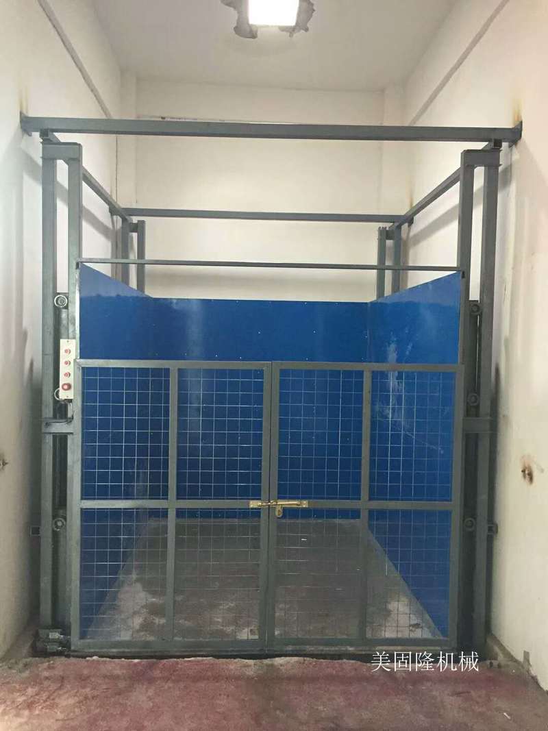 长沙导轨式升降货梯价格